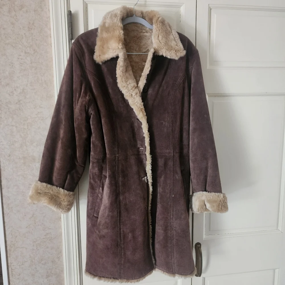 Wilsons Leather Tan Shearling Jacket.pit To Pit 21"lenght 36"never worn. - Picture 3 of 11